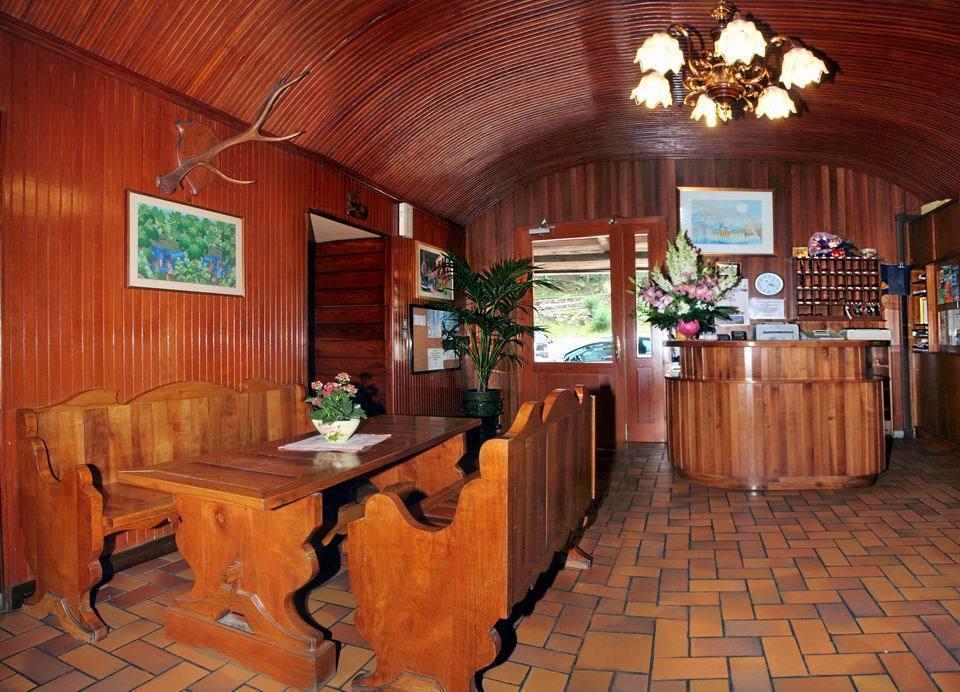 Albergo Il Castellino Darfo Boario Terme Luaran gambar