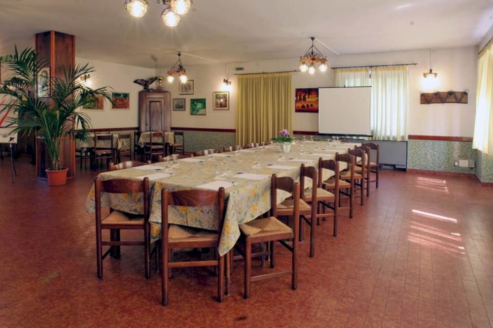 Albergo Il Castellino Darfo Boario Terme Luaran gambar